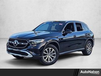 Used 2025 Mercedes-Benz GLC 300 video 1