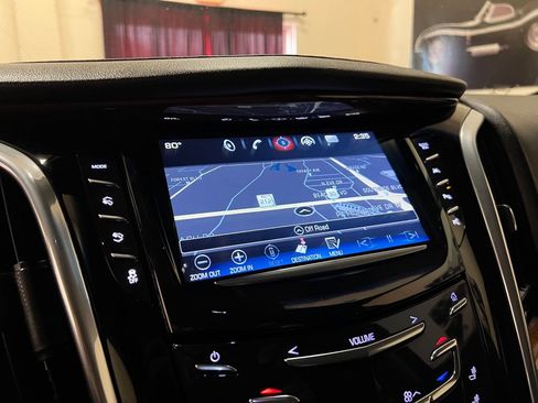 Used 2018 Cadillac Escalade Luxury RWD image 35