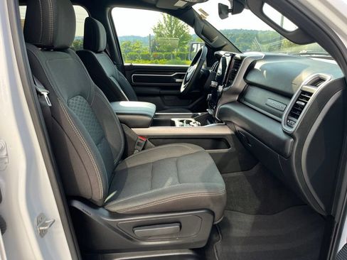 Used 2025 RAM 1500 Big Horn AWD/4WD image 26