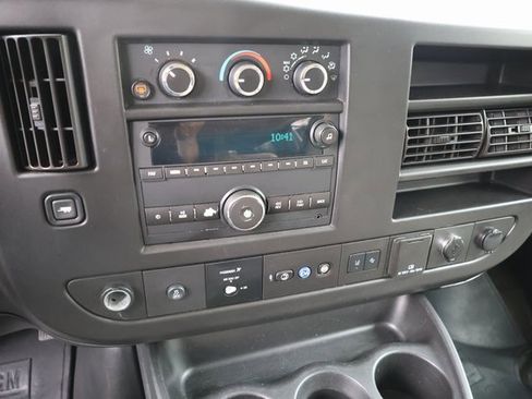 Used 2019 Chevrolet Express 3500 LT w/ LT Preferred Equipment Group image 13