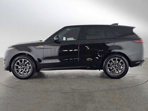 New 2026 Land Rover Range Rover Sport Dynamic SE image 2