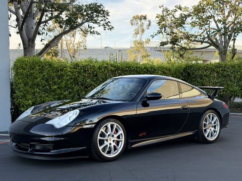 Used 2004 Porsche 911 GT3 image 9