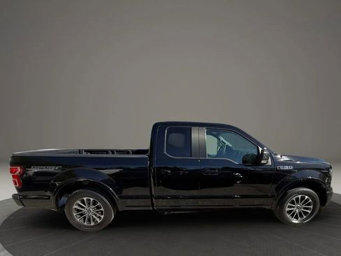 Used 2018 Ford F150 XLT w/ Equipment Group 302A Luxury RWD image 6