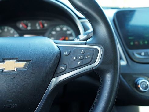 Used 2023 Chevrolet Malibu RS image 24