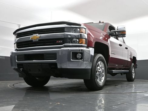 Used 2015 Chevrolet Silverado 2500 LT w/ Z71 Package, Off-Road AWD/4WD image 37