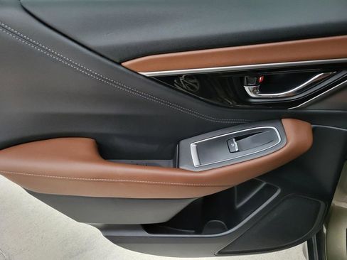 Used 2022 Subaru Outback Touring XT image 12