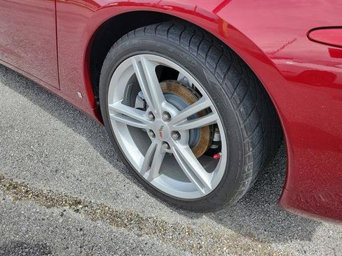 Used 2006 Chevrolet Corvette Coupe w/ Preferred Equipment Group RWD image 26