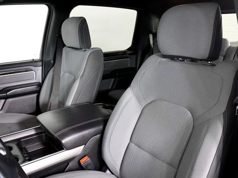 Used 2023 RAM 1500 Big Horn AWD/4WD image 39