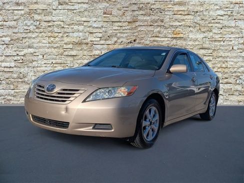Used 2009 Toyota Camry LE image 5