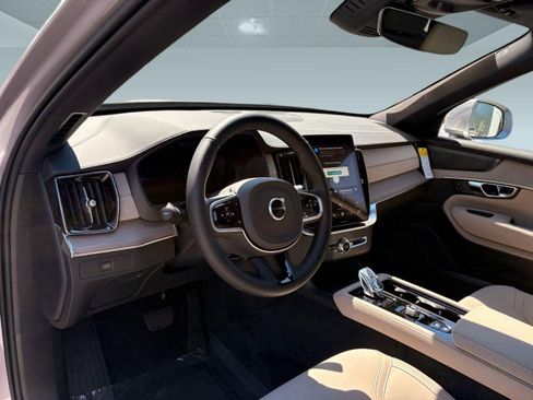 Used 2026 Volvo XC90 B6 Plus w/ Protection Package image 4