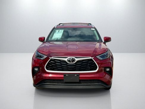 New 2026 Toyota Highlander XLE AWD/4WD image 2