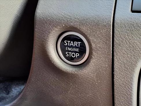 Certified 2025 Nissan Frontier PRO-4X w/ Pro Convenience Package image 19