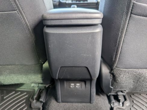 Used 2024 Toyota Prius LE image 7