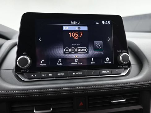 Used 2025 Nissan Rogue SV AWD/4WD image 20