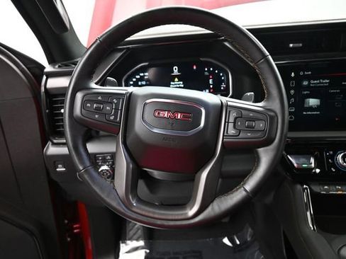 Used 2024 GMC Sierra 1500 AT4 w/ Technology Package AWD/4WD image 15