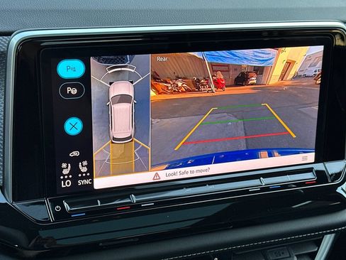 New 2025 Volkswagen Atlas Cross Sport SEL Premium R-Line image 18