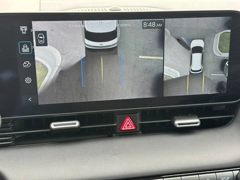 Used 2025 Hyundai Ioniq 5 Limited AWD/4WD image 32