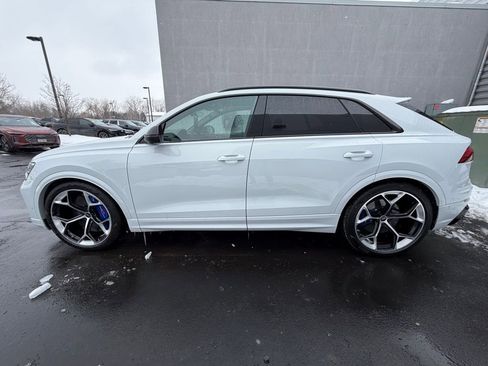 New 2026 Audi RS Q8 performance AWD/4WD image 2