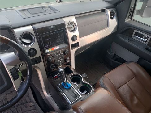 Used 2014 Ford F150 Platinum image 10