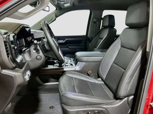 Used 2025 GMC Sierra 1500 SLT AWD/4WD image 20
