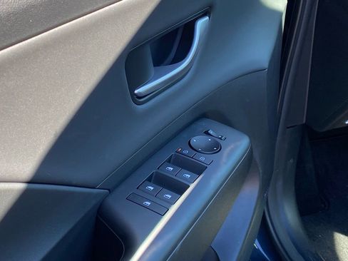 New 2026 Hyundai Kona Limited image 11