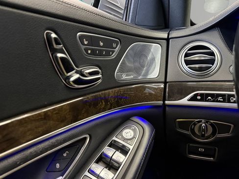 Used 2015 Mercedes-Benz S 550 Sedan image 18