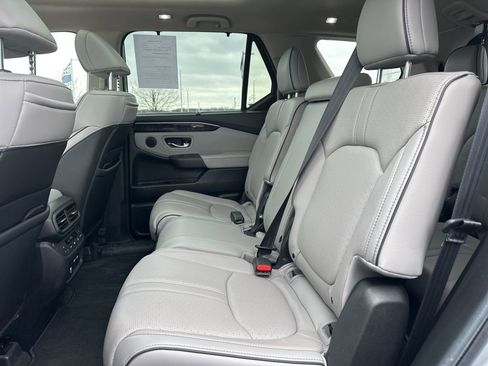 Used 2023 Honda Pilot Elite image 41