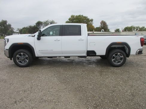 New 2026 GMC Sierra 3500 SLE w/ SLE Value Package image 10