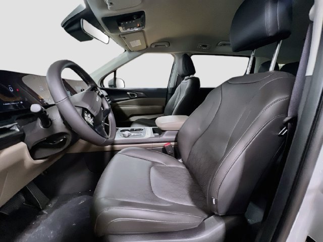 New 2027 Kia Carnival LXS FWD image 22