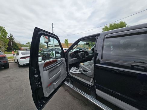 Used 2006 Ford F250 XL AWD/4WD image 18