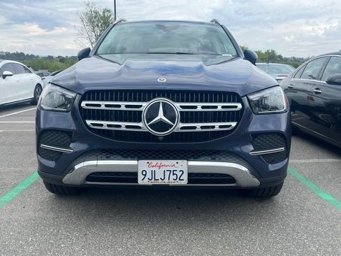 Used 2024 Mercedes-Benz GLE 450 4MATIC image 3