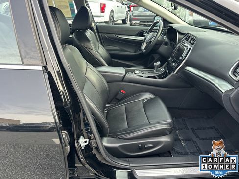 Used 2023 Nissan Maxima SV w/ Floor Mat Group image 13