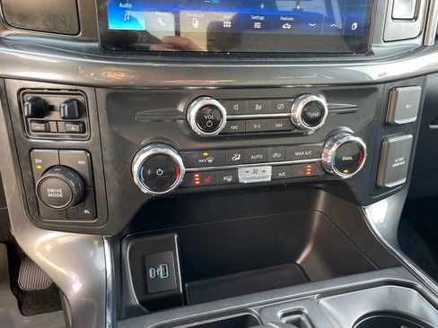 Used 2022 Ford F150 XLT w/ Equipment Group 302A High image 35