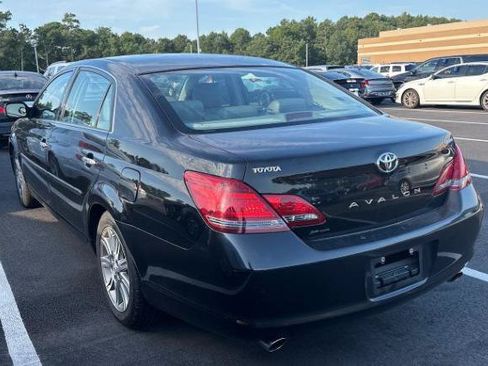 Used 2008 Toyota Avalon Limited FWD image 3