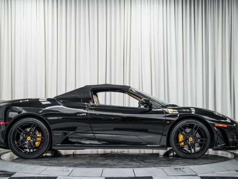 Used 2007 Ferrari F430 Spider image 16