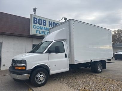 New 2025 Chevrolet Express 3500 w/ Power Convenience Package