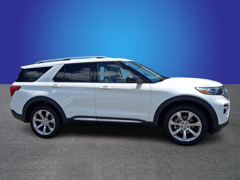 Used 2020 Ford Explorer Platinum w/ Premium Technology Package AWD/4WD image 4