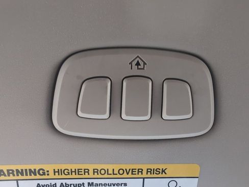 Used 2021 Ford Ranger Lariat w/ Trailer Tow Package image 25