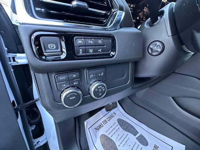 New 2026 GMC Yukon XL Denali w/ Sun & Power Step Package AWD/4WD image 17