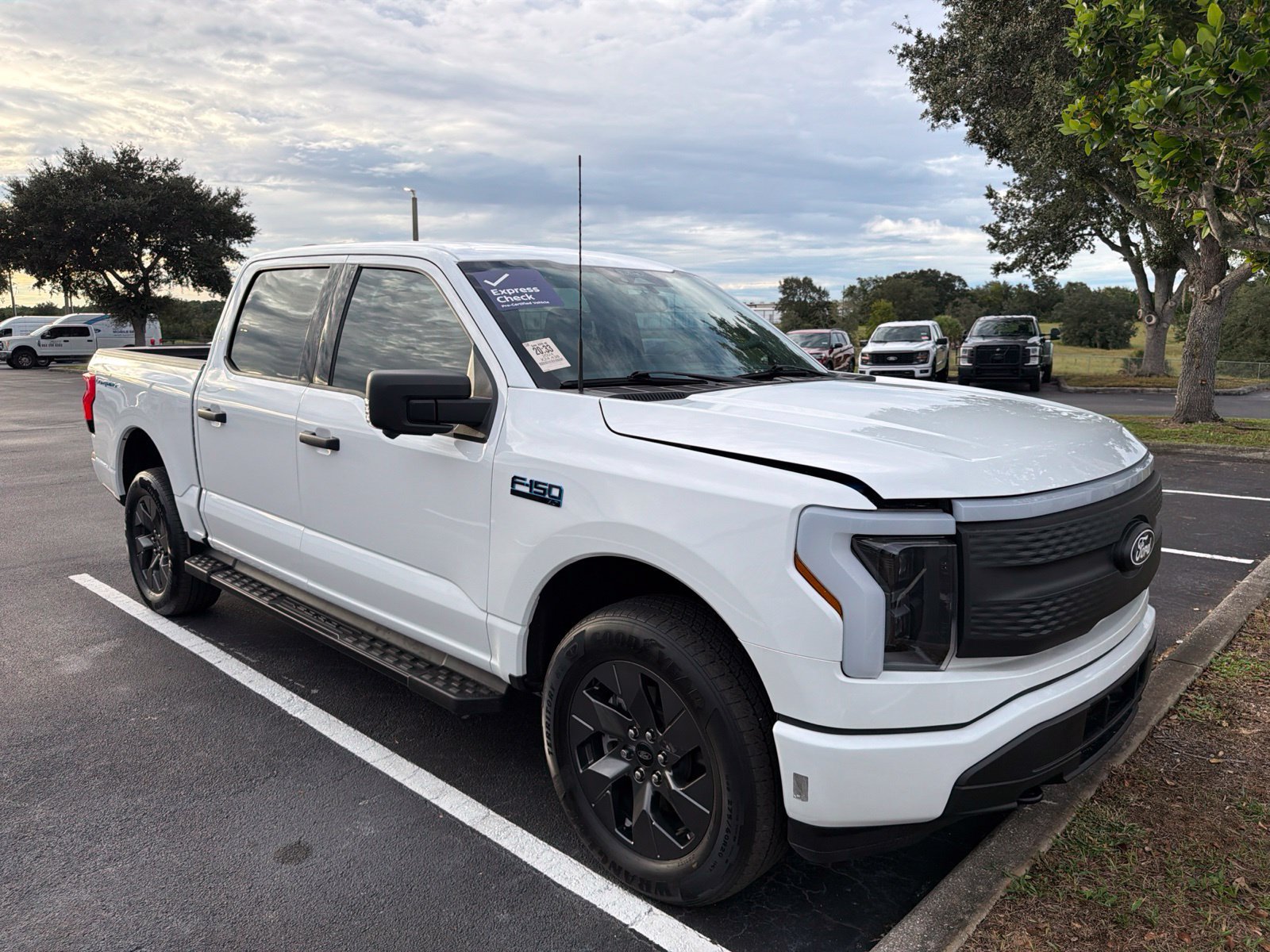 Used 2024 Ford F150 Lightning XLT AWD/4WD image 1
