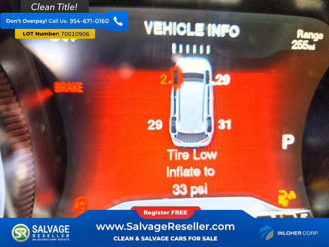Used 2015 Jeep Cherokee Limited w/ Trailer Tow Group AWD/4WD image 12