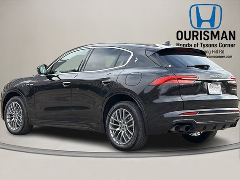 Used 2024 Maserati Grecale GT image 4