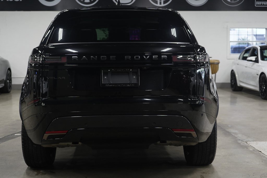 Used 2025 Land Rover Range Rover Velar Dynamic SE AWD/4WD image 4