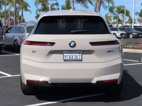 Used 2026 BMW iX xDrive45 image 9