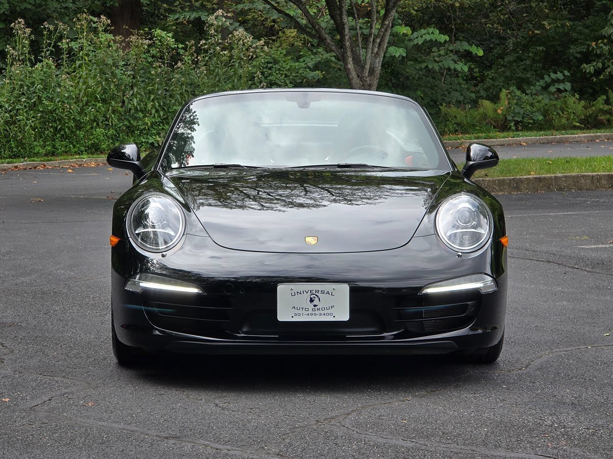 Used 2015 Porsche 911 Carrera 4S AWD/4WD image 9