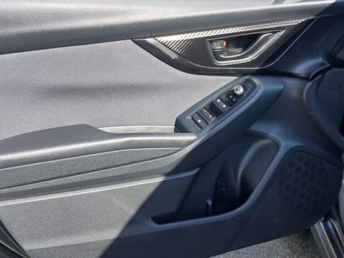 Used 2021 Subaru Crosstrek 2.0i Premium w/ Moonroof Package image 17