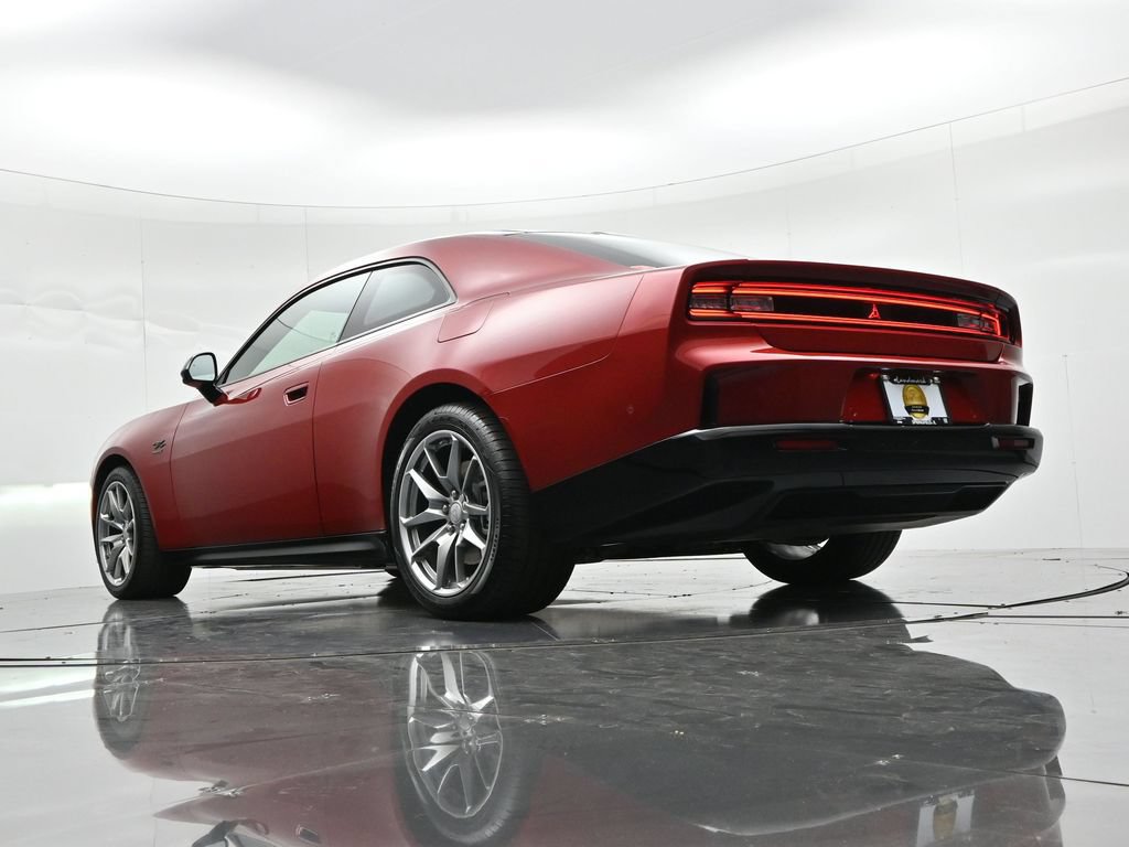 Used 2025 Dodge Charger Daytona R/T w/ Sun & Sound Package AWD/4WD image 19