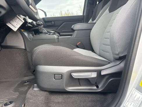 Used 2025 Toyota 4Runner TRD Sport image 18