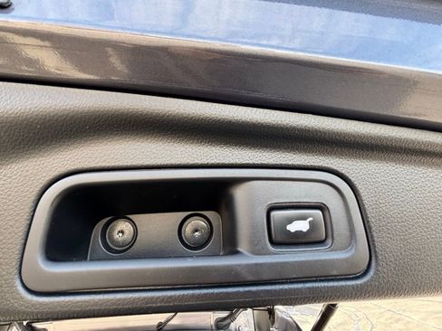 Used 2021 Honda Pilot EX-L image 11