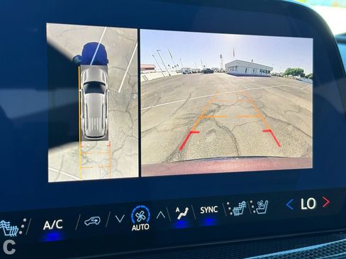 Certified 2026 Chevrolet Traverse High Country image 22